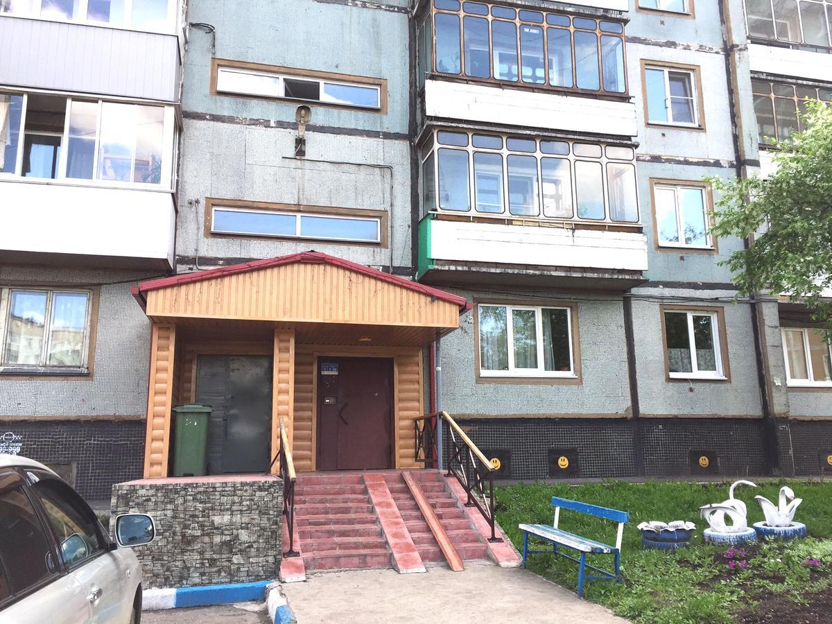 Apartment Tsiolkovskogo 27 Novokuznețk Exterior foto